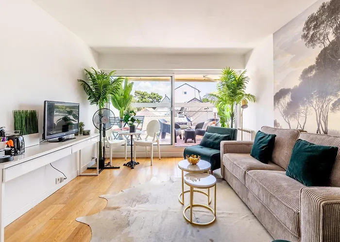 Apartment Le Raffine - Avec Balcon, Proche De L'ocean *